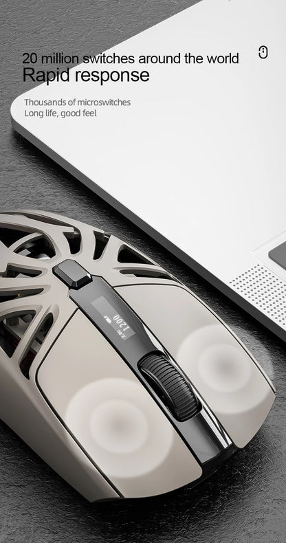 SMAILWOLF RS8 – Souris Gaming Sans Fil à Écran Digital (73g)